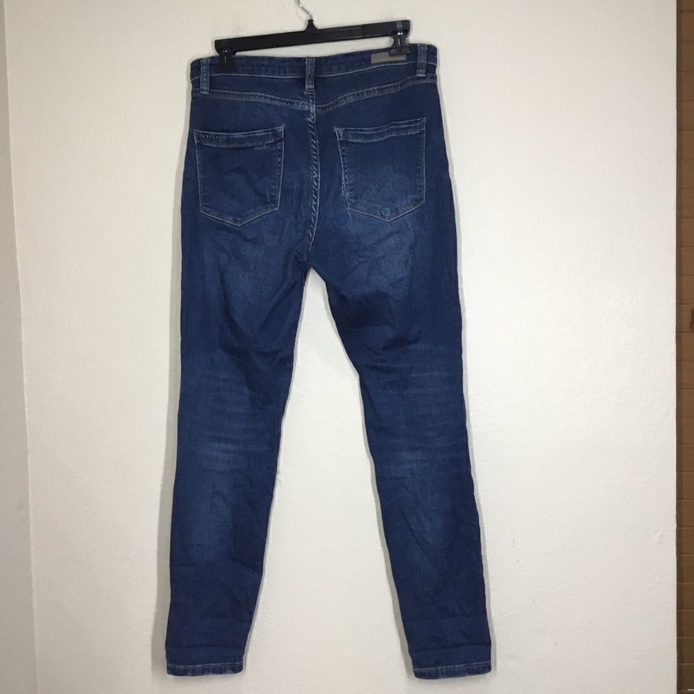 BlankNYC Ripped Mid Rise Skinny Ankle Jeans (E12) - Picture 2 of 5